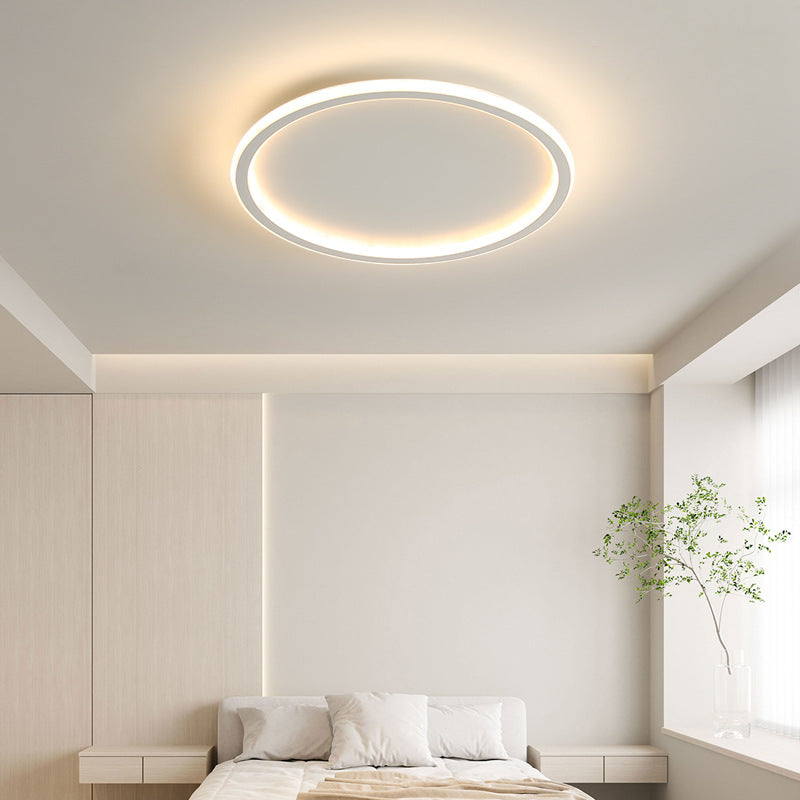 Solvane Scandinavische plafondlamp van aluminium, vlak gemonteerd