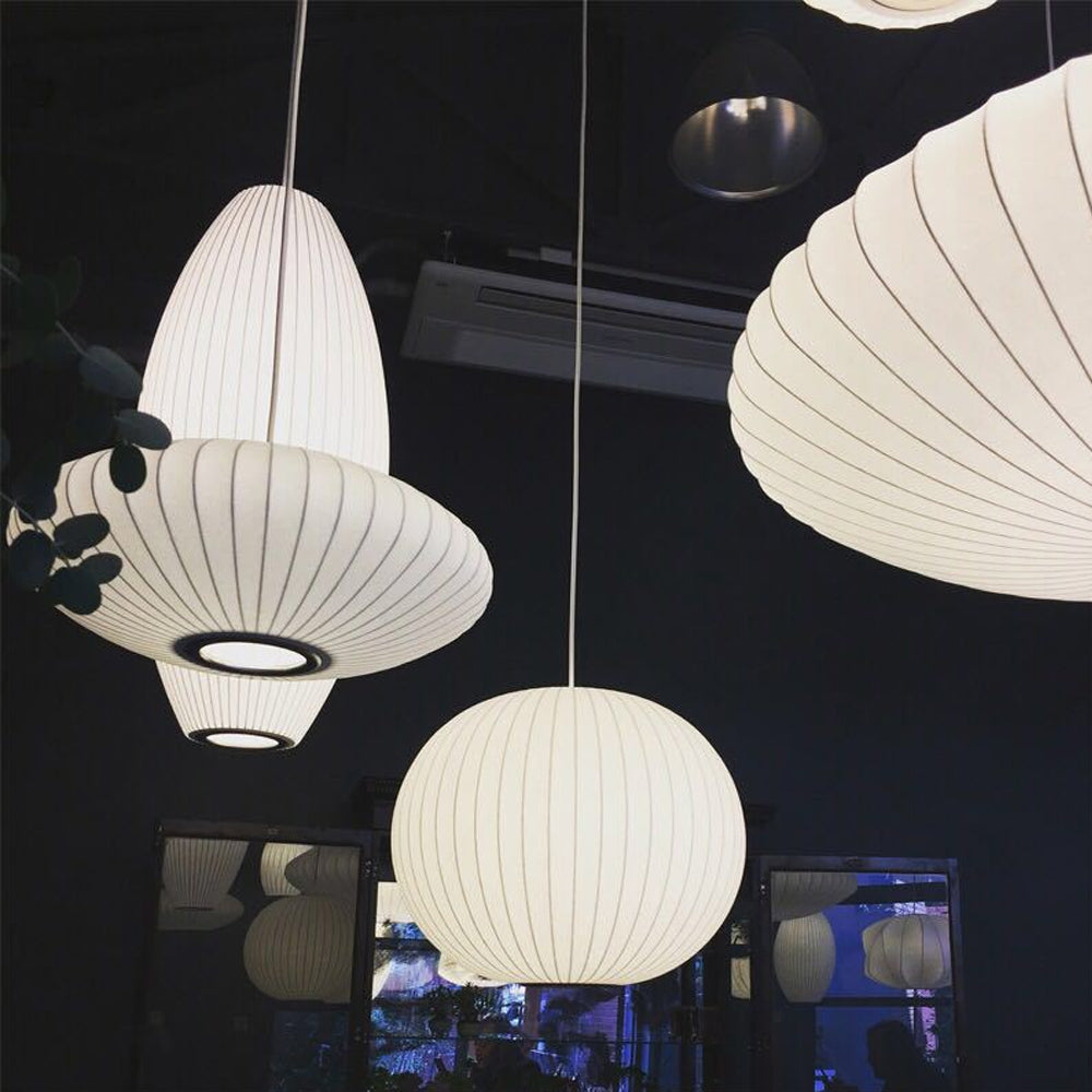 Hanglamp met geplooide zijden lampenkap