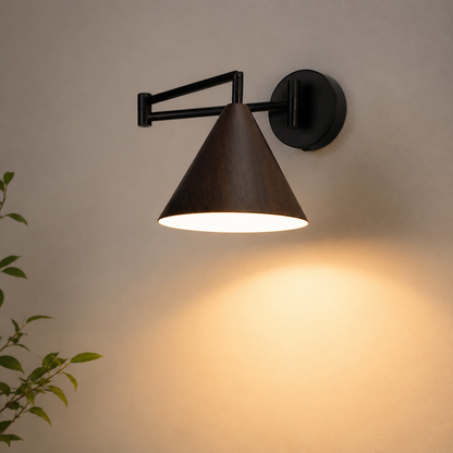 Linnoro Scandinavische wandlamp met zwenkarm en houteffect