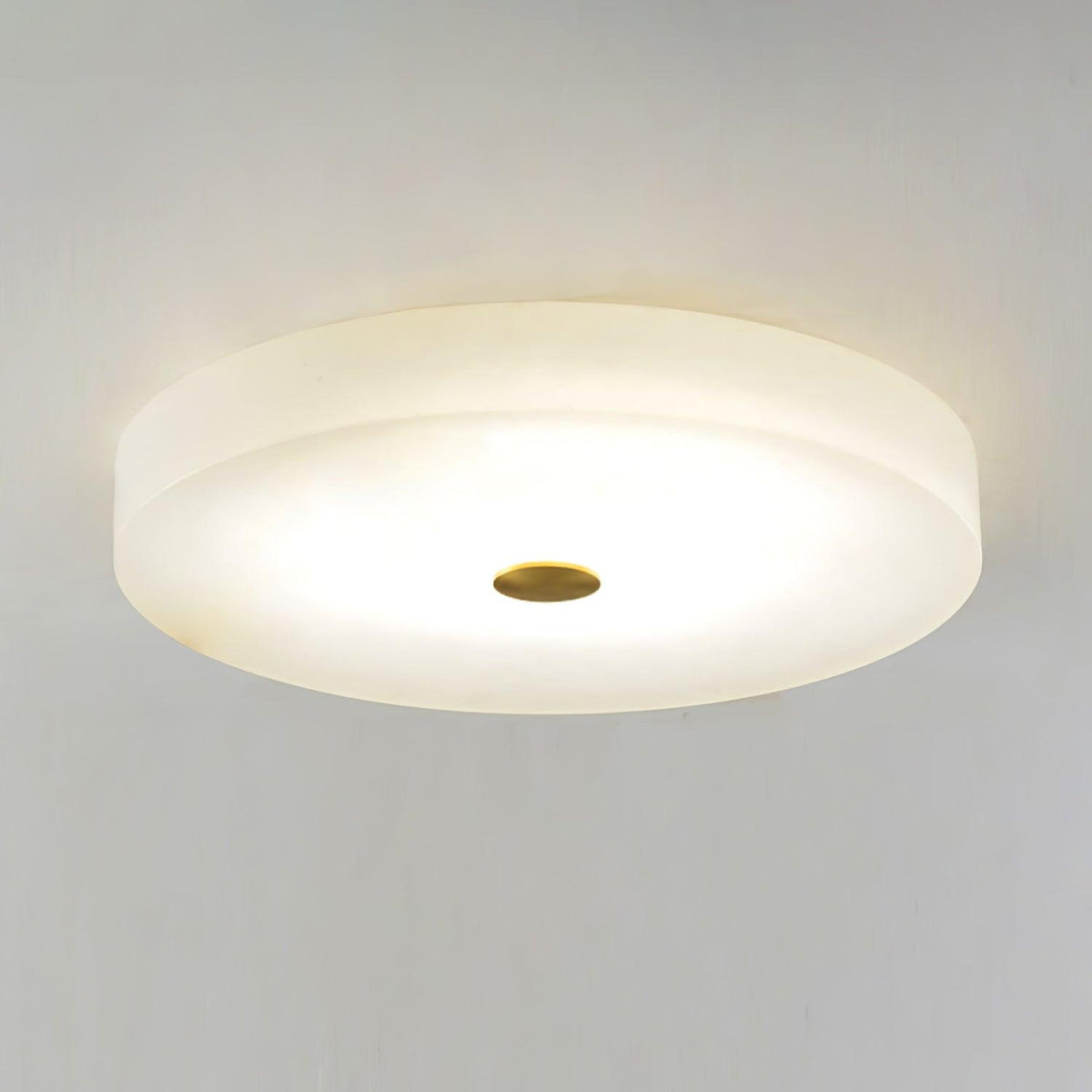 Plafondlamp met albasten trommelkap