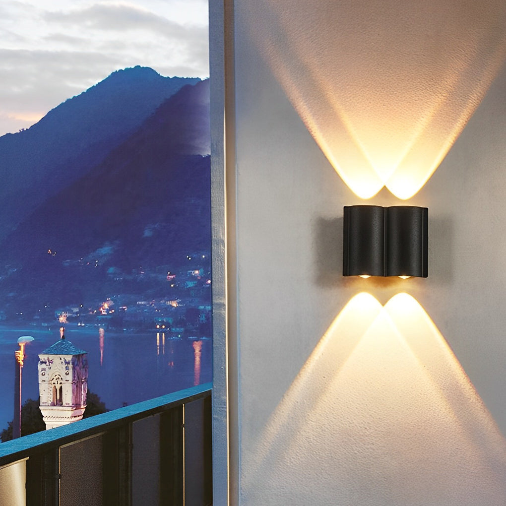 Golfvormige led-buitenwandlamp