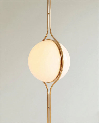 Pelvaro metalen lamp van vloer tot plafond in mid-century-stijl
