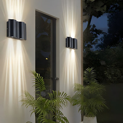 Ondaria Wave aluminium wandlamp voor omhoog en omlaag gericht licht