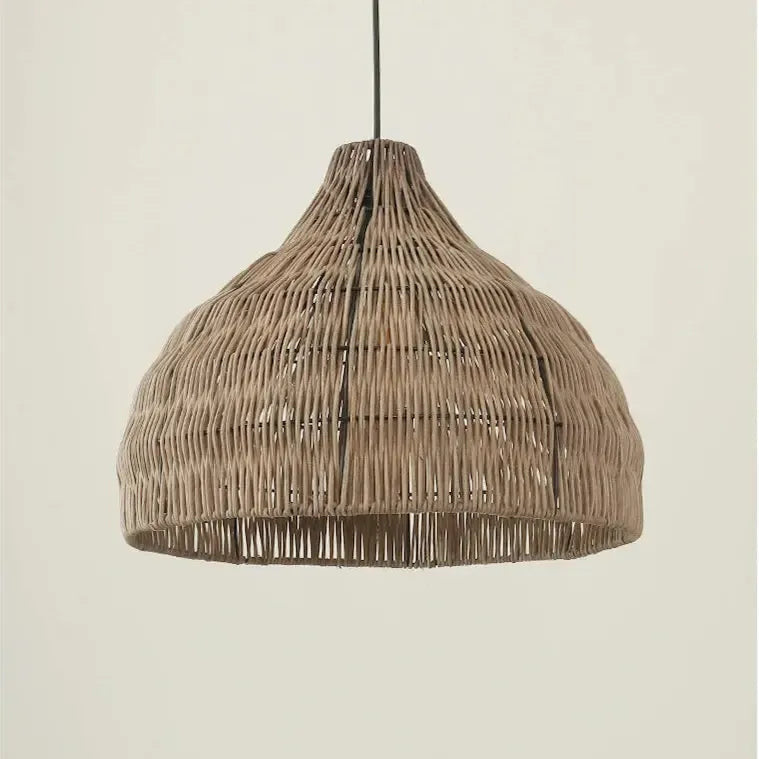 Natuurlijke gevlochten hanglamp in klokvorm