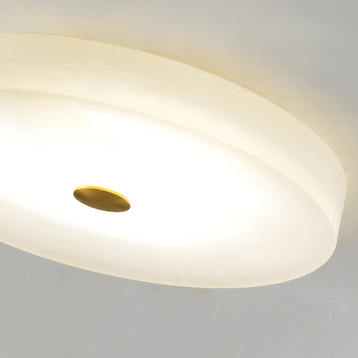 Plafondlamp met albasten trommelkap