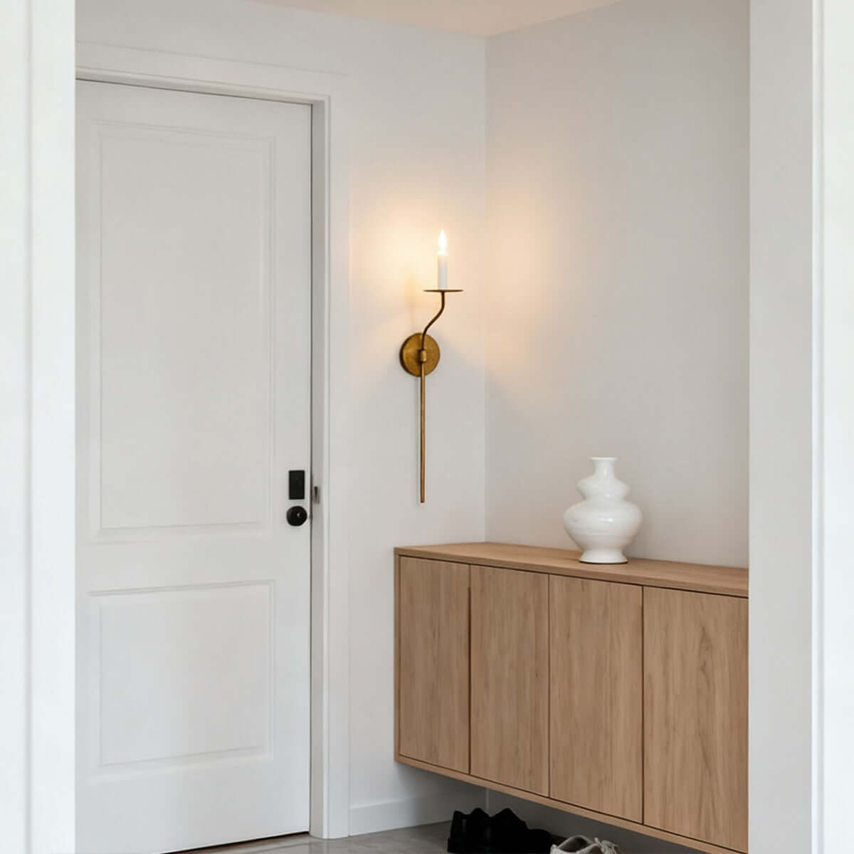 Messing wandlamp in kandelaarstijl