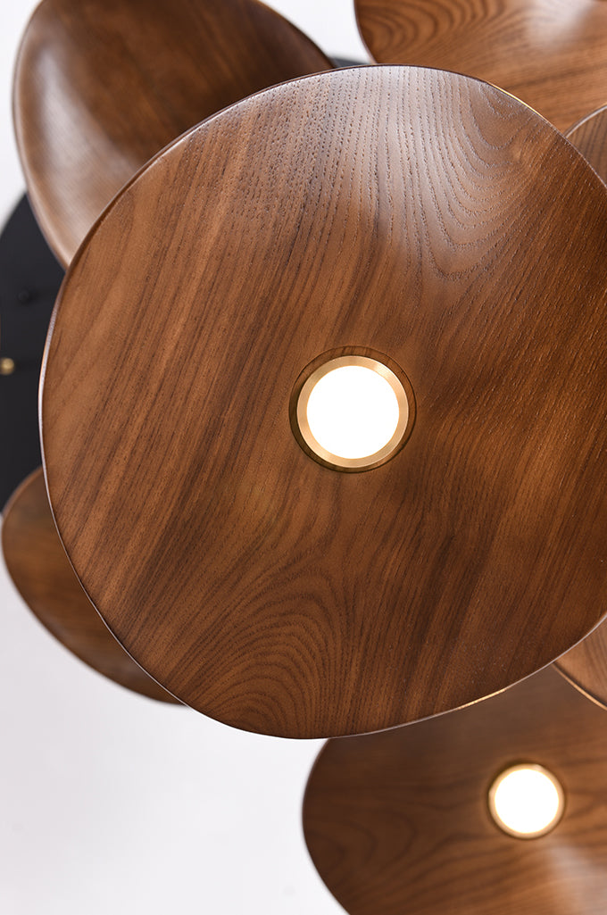 Golvende houten bladhanglamp