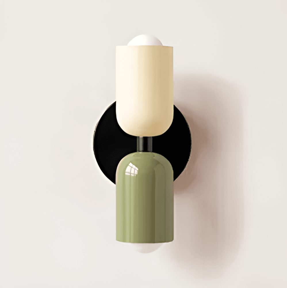 Miravel Bauhaus-wandlamp met ijzeren capsuleontwerp
