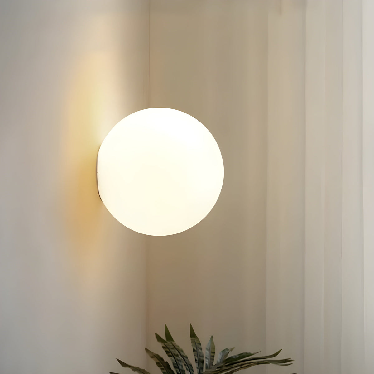 Orbelle minimalistische wandlamp van matglas