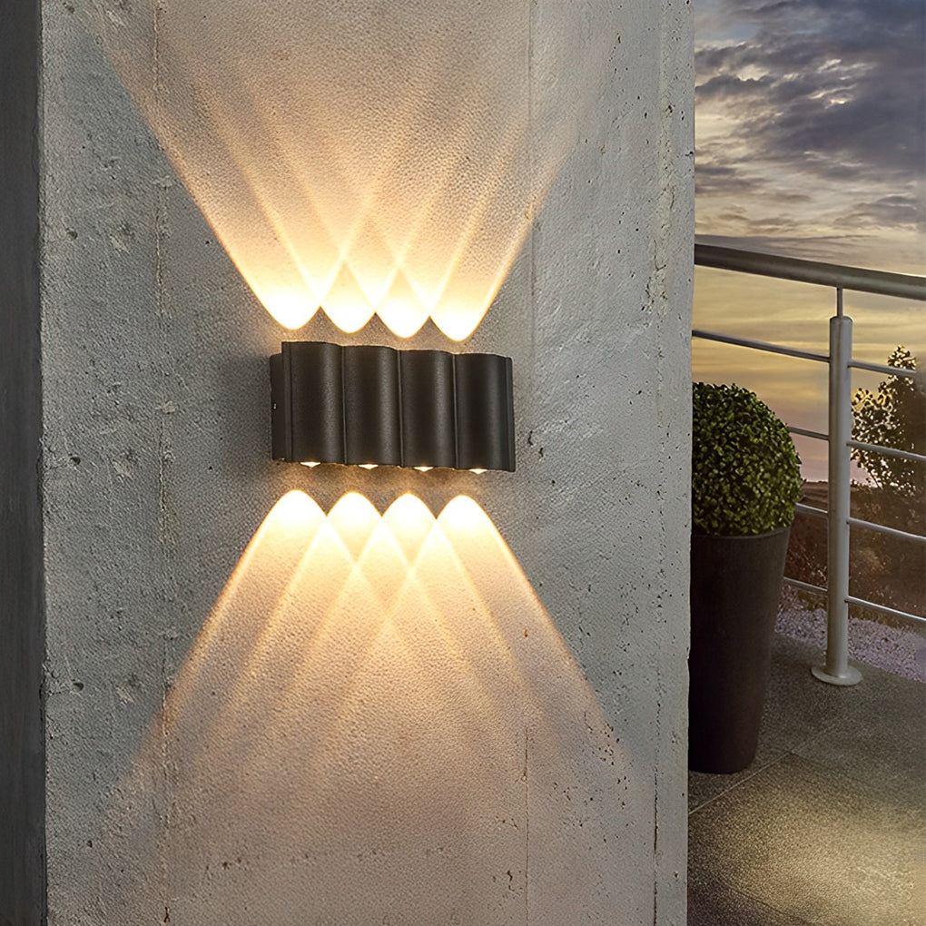 Golfvormige led-buitenwandlamp