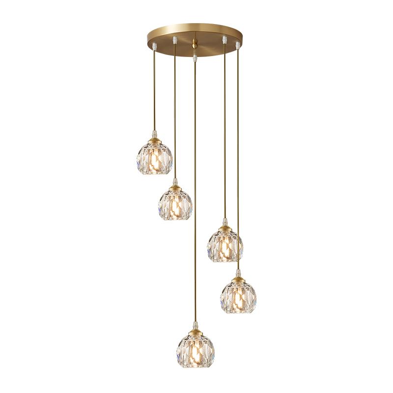 Hanglamp met trapsgewijs gerangschikte kristallen bollen