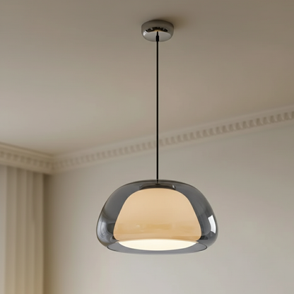 Hanglamp met getinte glazen koepel