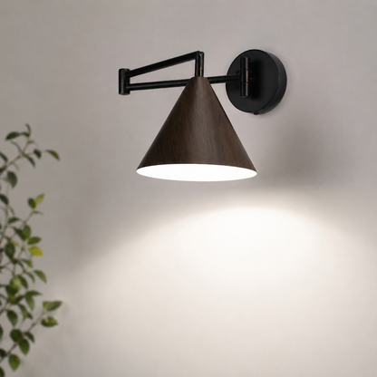 Linnoro Scandinavische wandlamp met zwenkarm en houteffect