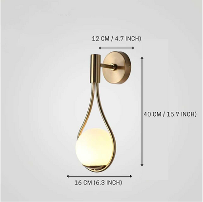 Orvenna Globe-wandlamp van ijzer in druppelvorm
