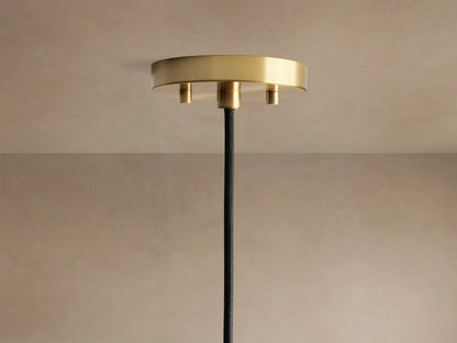 Hanglamp met bolvormige glazen kap met luchtbelletjes