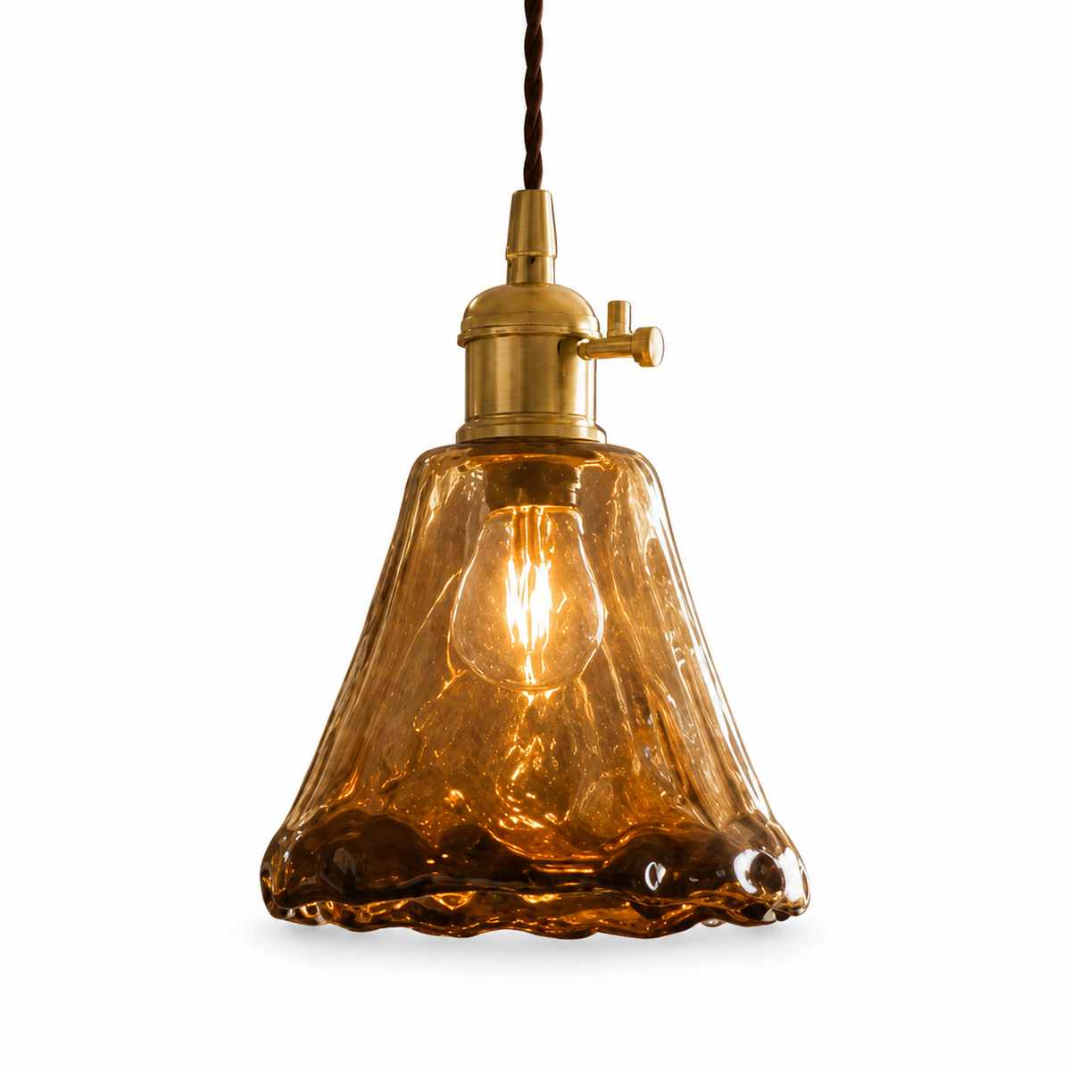 Vintage messingkleurige hanglamp met amberkleurig glas