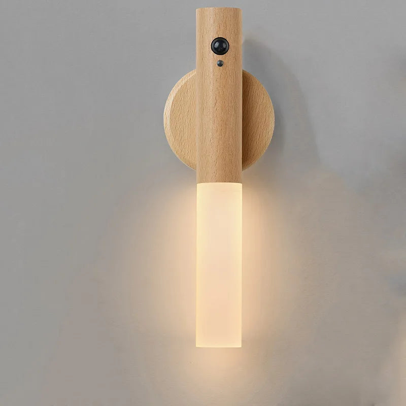 Oakmira minimalistische houten wandlamp met bewegingssensor
