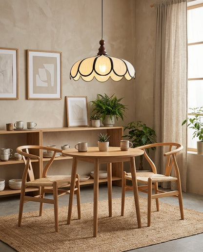Hanglamp met geschulpte bloemblaadjes