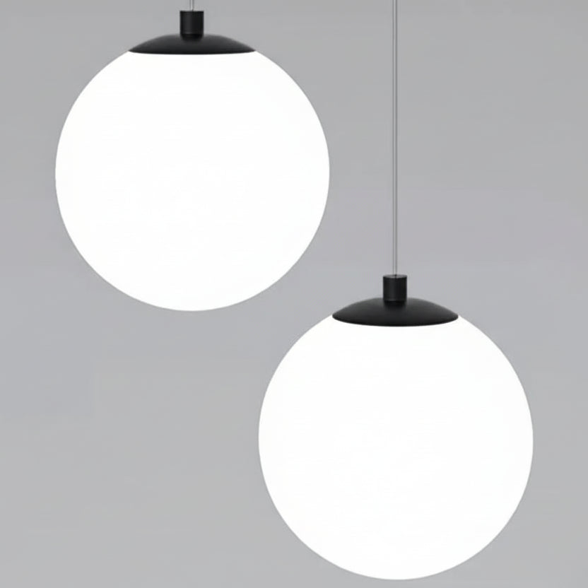 Solvara Nordic hanglamp met opalen glazen bol