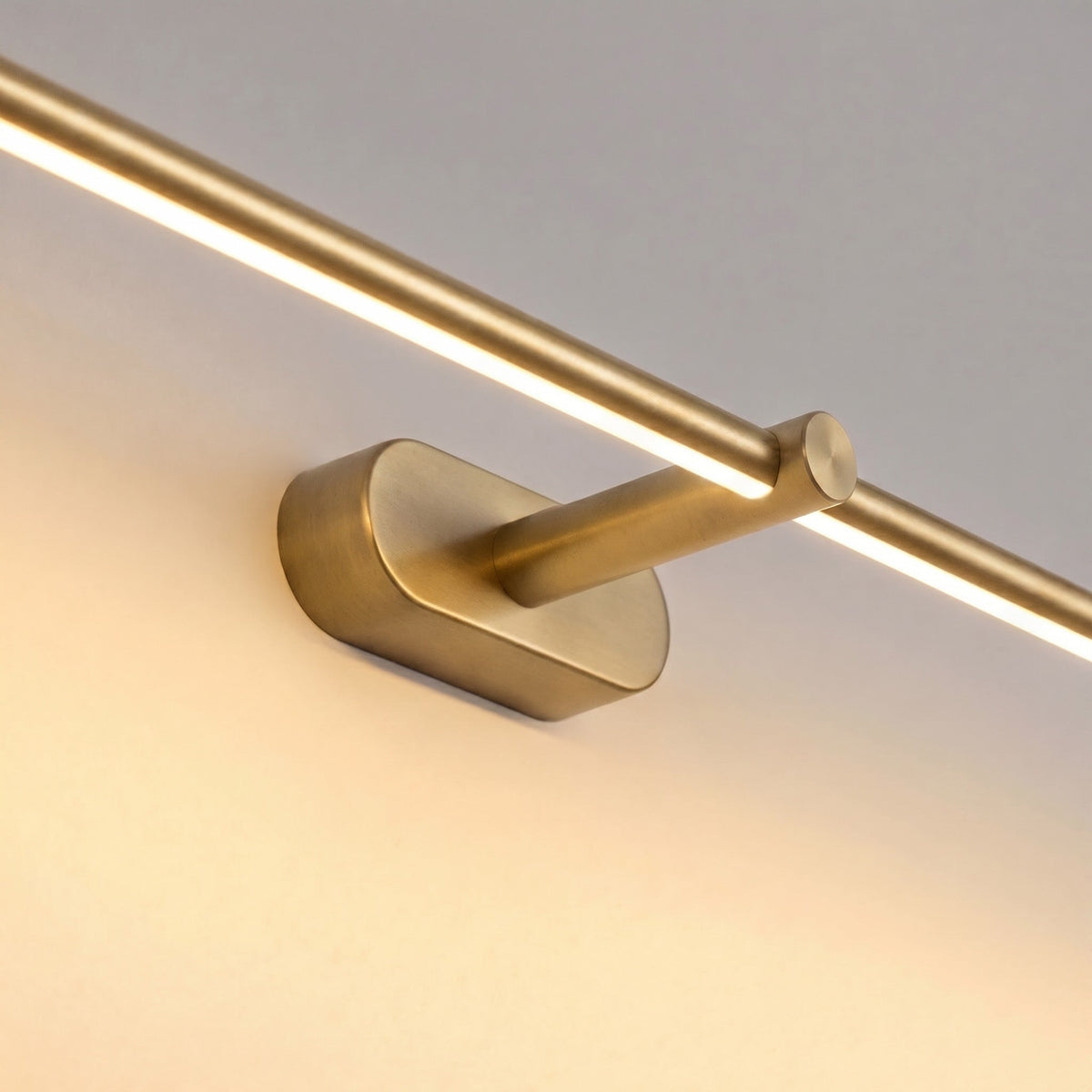 Verstelbare wandlamp met stang voor de kaptafel