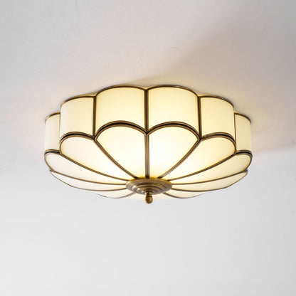 Plafondlamp van bloembladglas