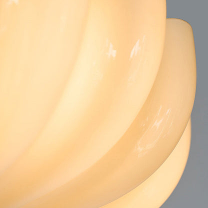 Half-inbouwlamp van hout en glas met geschulpte rand