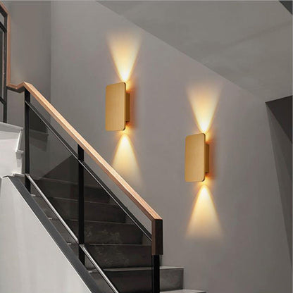 Rechthoekige metalen wandlamp Valtera Bauhaus