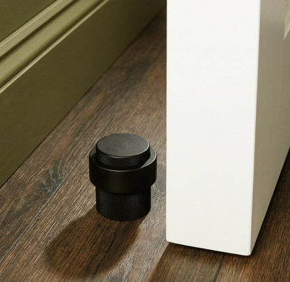 Nelvora minimalistische messing vloerstop voor deuren