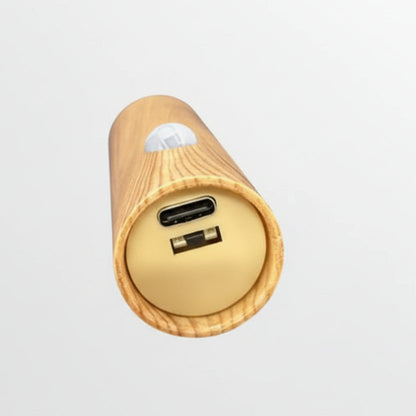 Oakmira minimalistische houten wandlamp met bewegingssensor