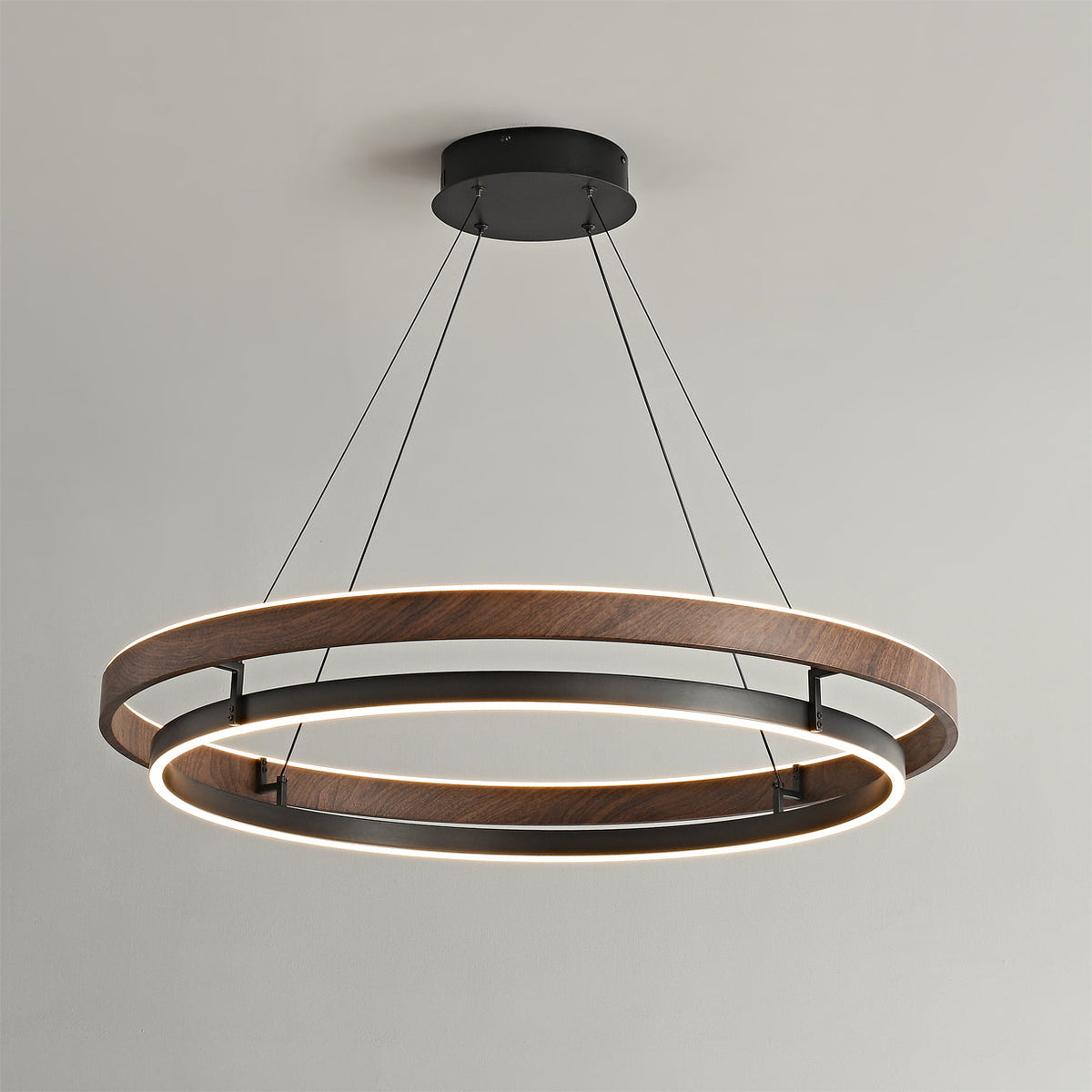 Walnootkleurige LED-kroonluchter met dubbele ringen