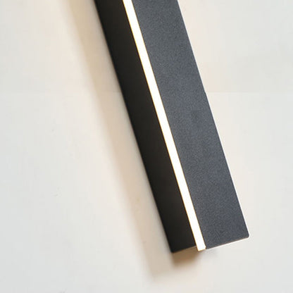 Veldrin minimalistische slanke zwarte metalen buitenwandlamp