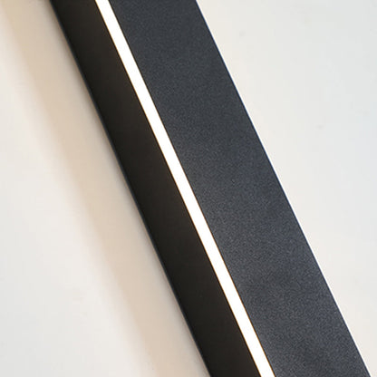 Veldrin minimalistische slanke zwarte metalen buitenwandlamp