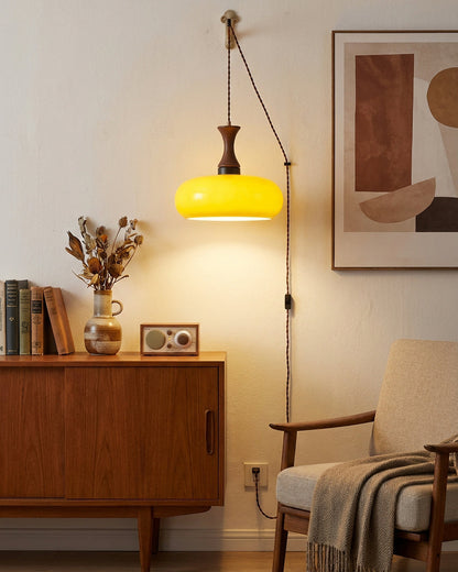 Amberkleurige glazen hanglamp met stekker