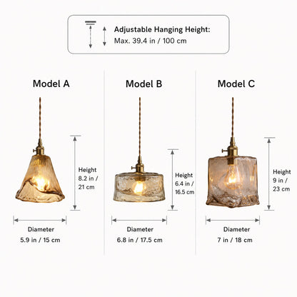 Vintage messingkleurige hanglamp met amberkleurig glas