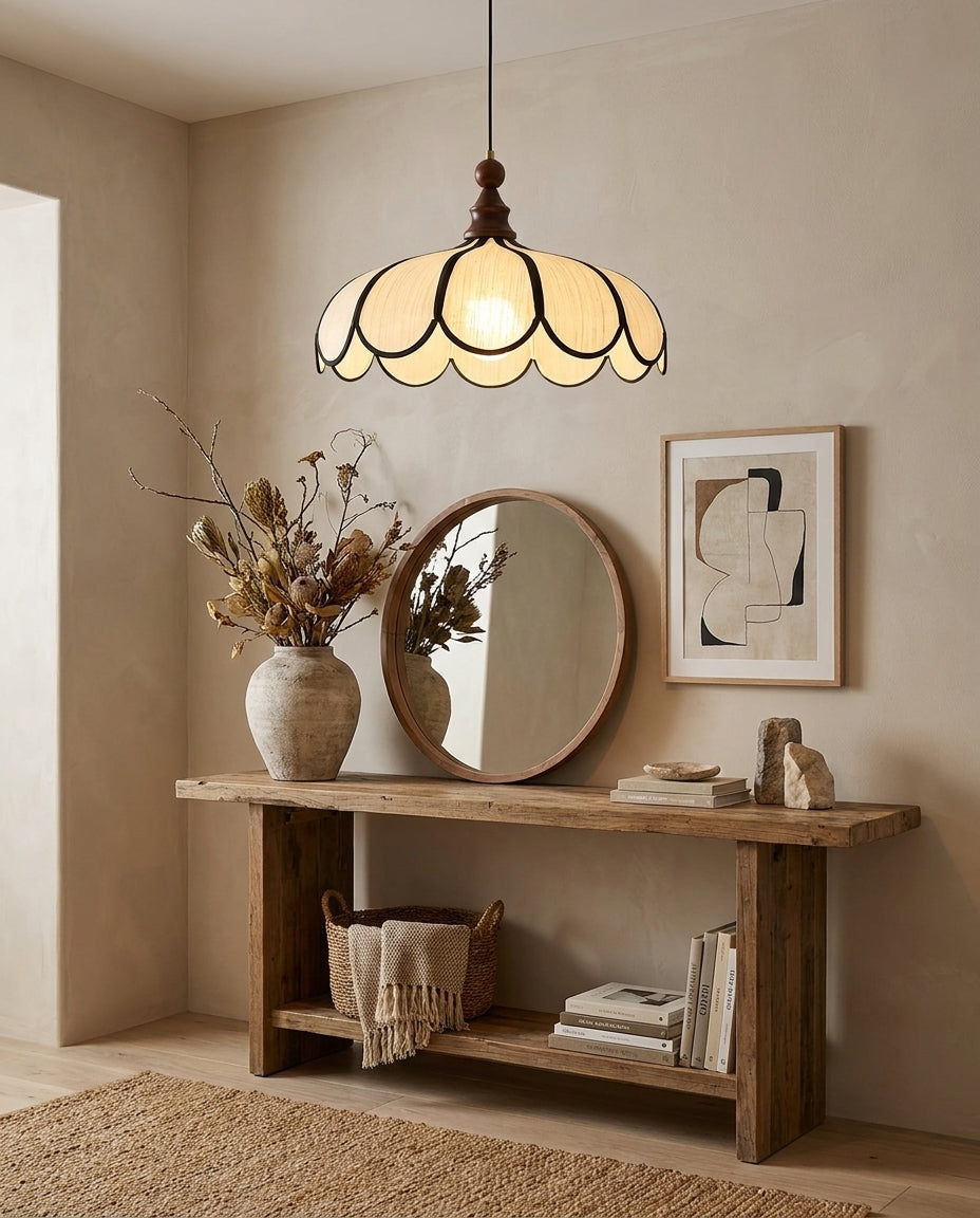 Hanglamp met geschulpte bloemblaadjes