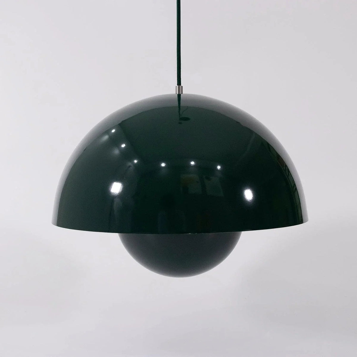 Metalen hanglamp met twee koepels