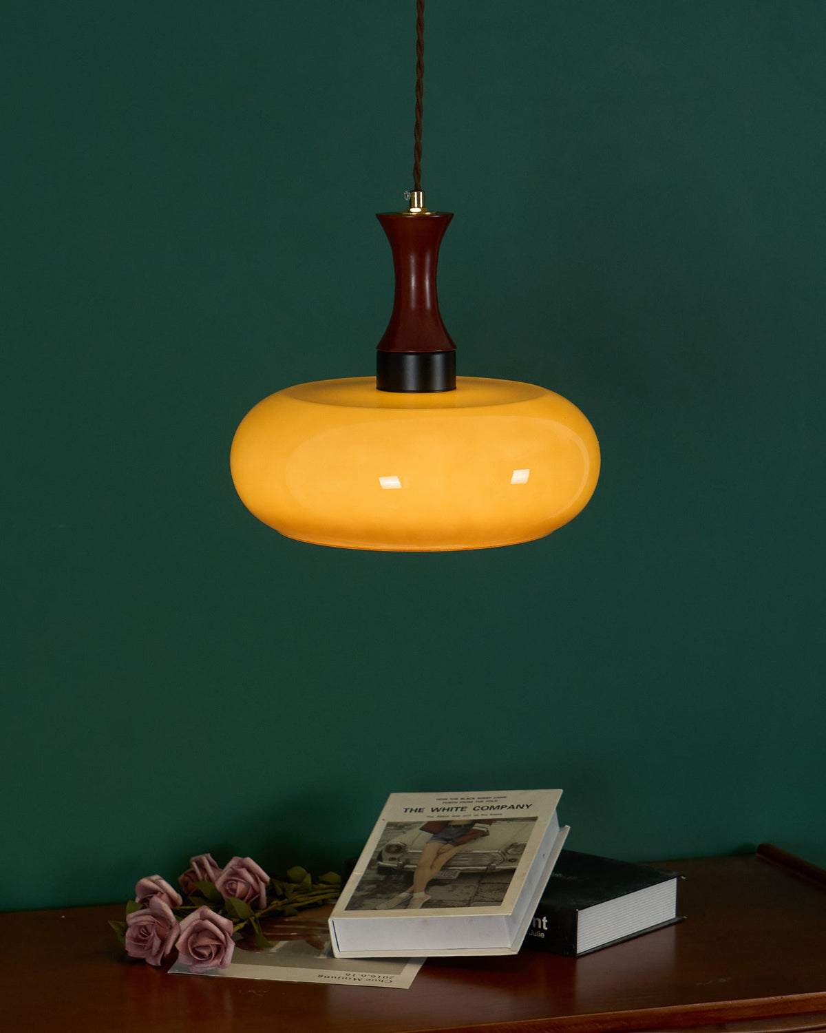 Amberkleurige glazen hanglamp met stekker