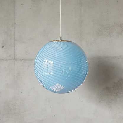 Hanglamp met gedraaide glazen bol