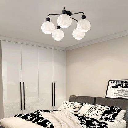 Geribd opalen glazen plafondlamp