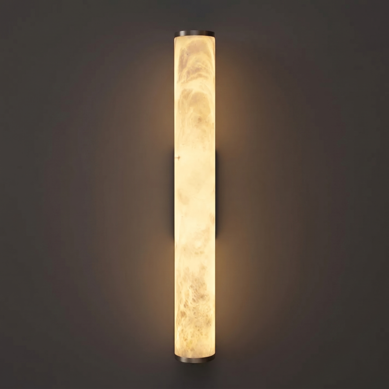 Sculpturale wandlamp van albast