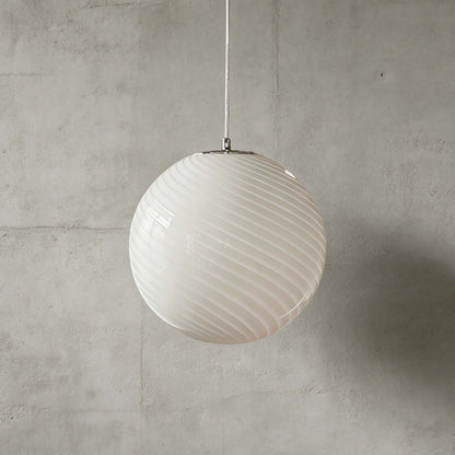 Hanglamp met gedraaide glazen bol