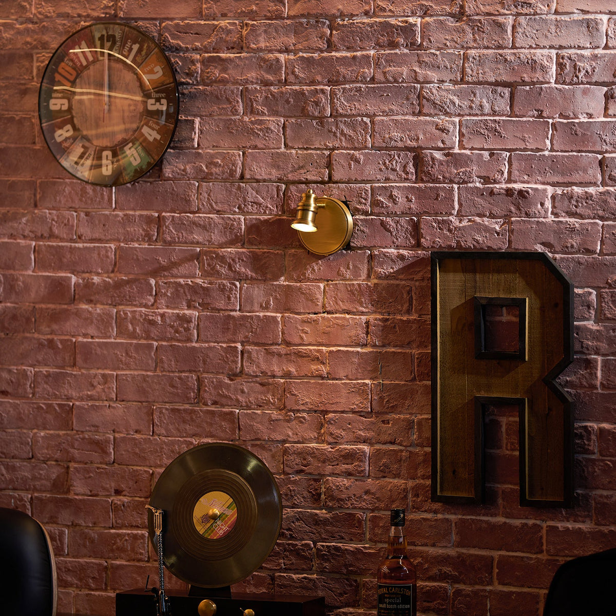Messingkleurige lineaire wandspotverlichting
