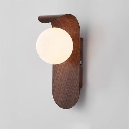 Velmara minimalistische houten wandlamp in de vorm van een wereldbol