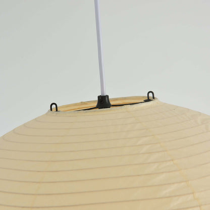 Hanglamp in washipapier in de vorm van een wereldbol