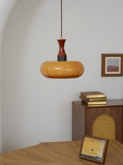 Amberkleurige glazen hanglamp met stekker