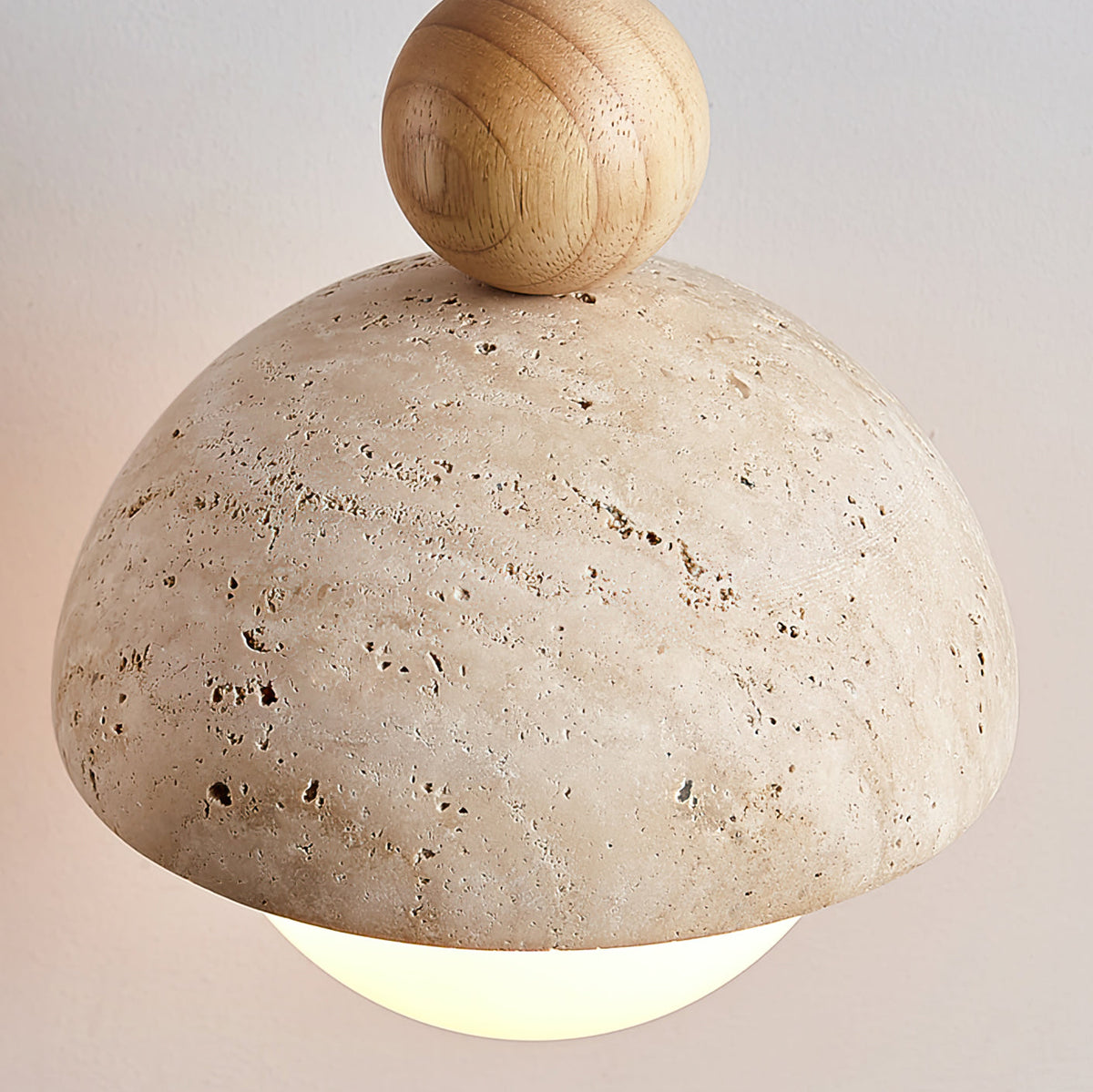 Travertijnen koepelvormige houten hanglamp