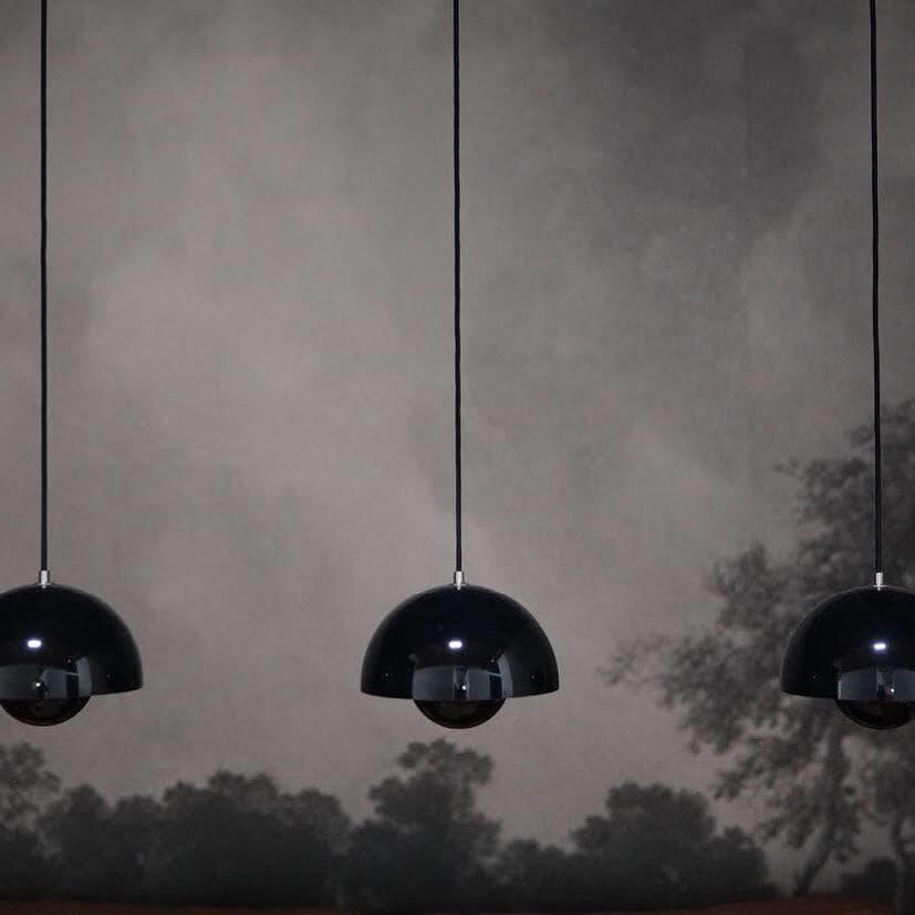 Metalen hanglamp met twee koepels
