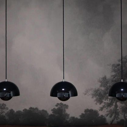 Metalen hanglamp met twee koepels