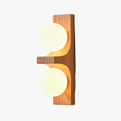 Dubbele wandlamp van hout met globes