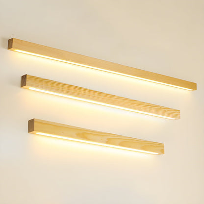 Slanke lineaire wandlamp van hout